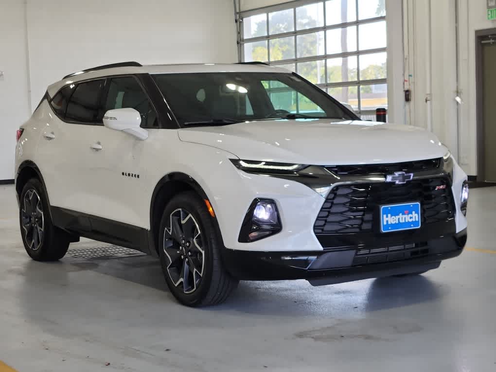 2021 Chevrolet Blazer RS photo 2