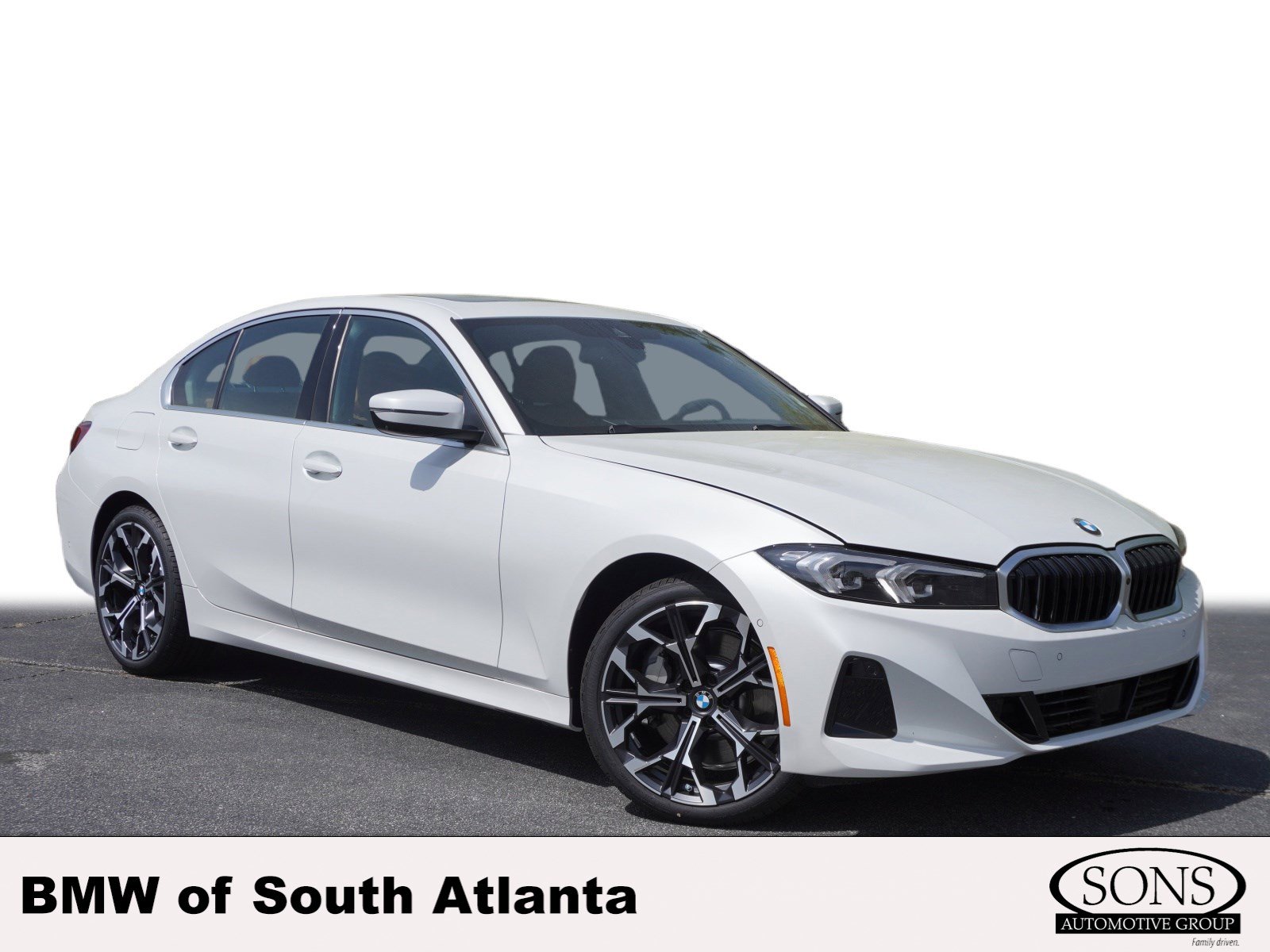 2025 BMW 3 Series 330i's photo