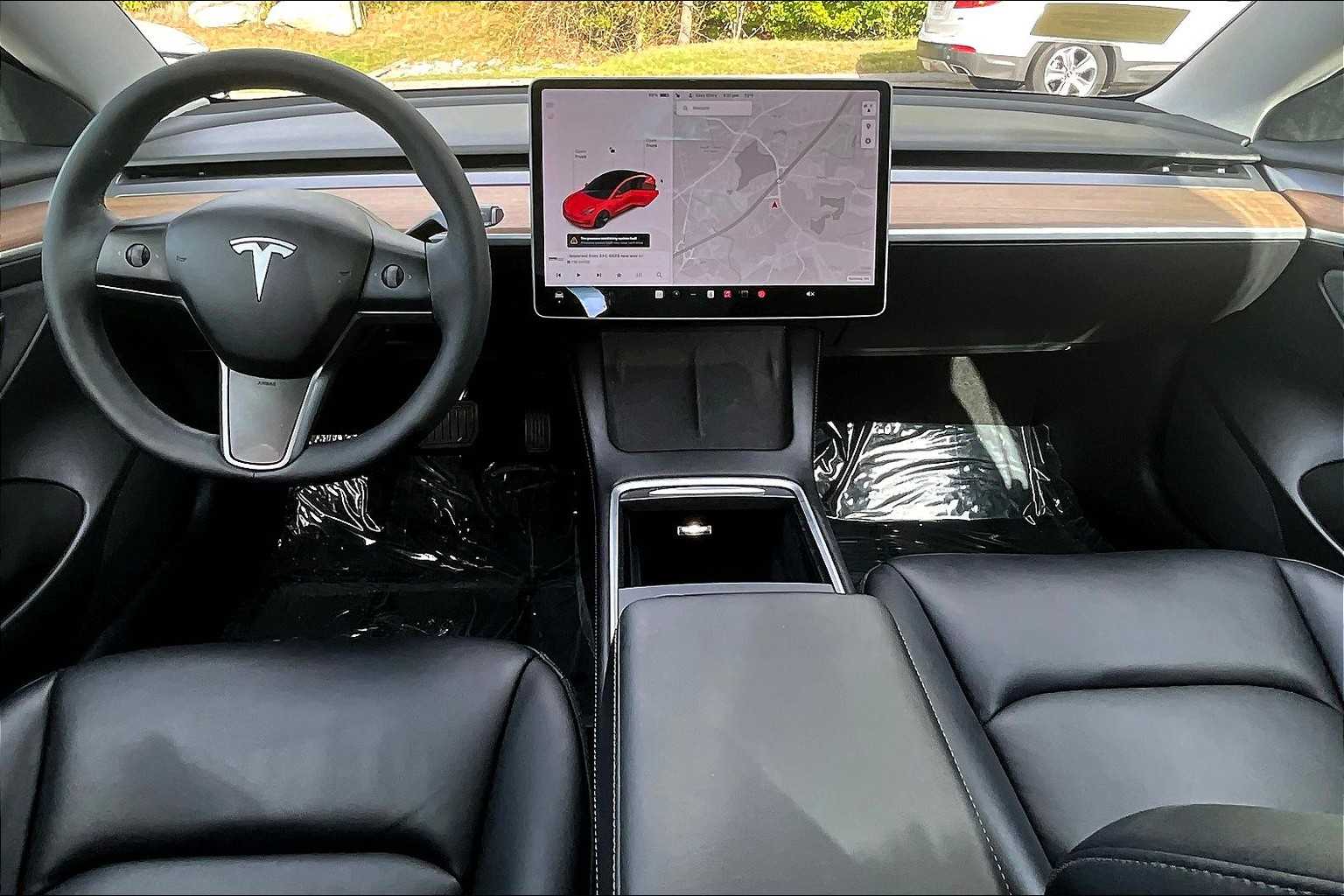 2022 Tesla Model 3 Long Range photo 12