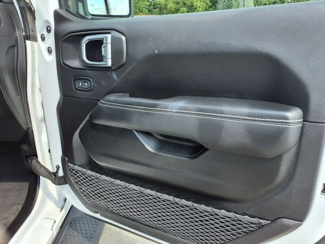 2022 Jeep Wrangler Unlimited Sahara 4xe photo 19
