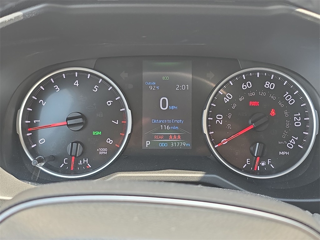 2022 Toyota RAV4 XLE photo 25