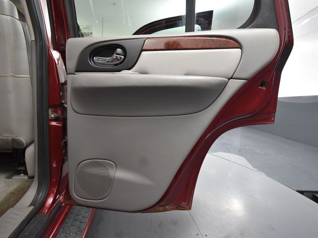 2009 Gmc Envoy Denali photo 33