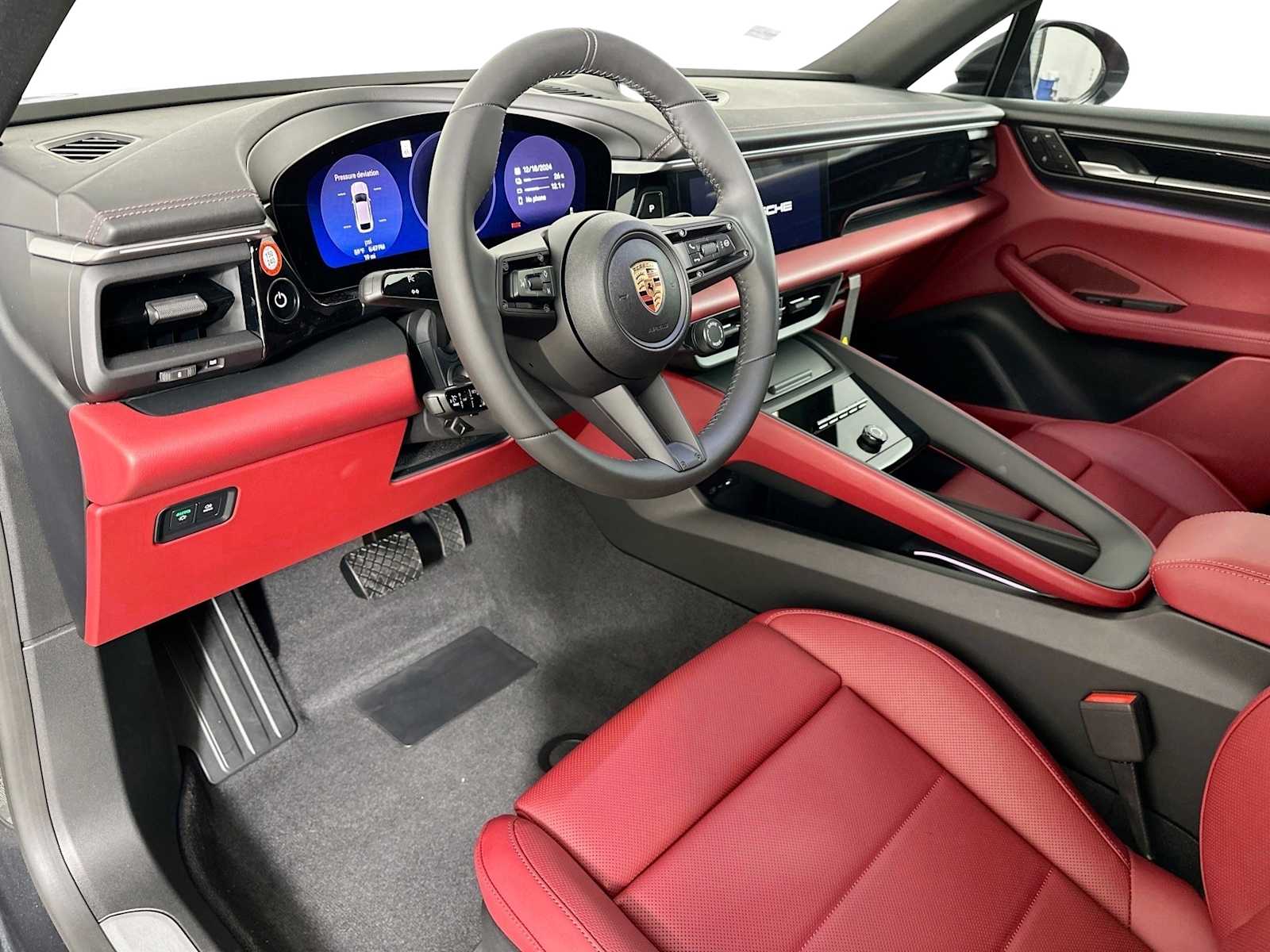 2024 Porsche Macan Electric 4 photo 4