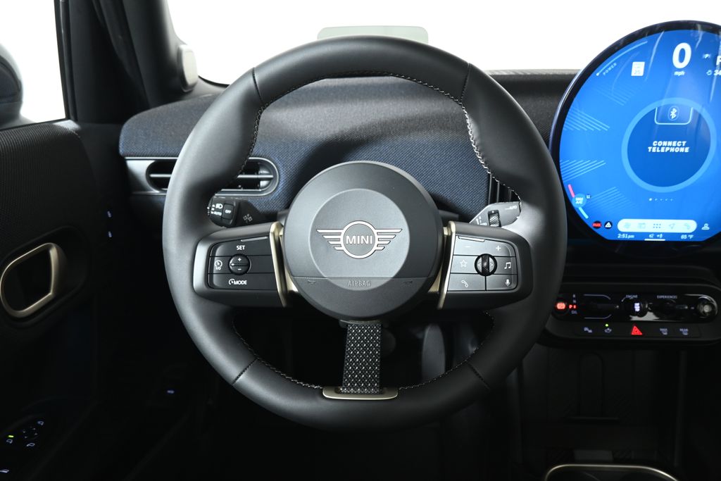 2026 Mini Cooper Hardtop S 4 Door Iconic photo 13
