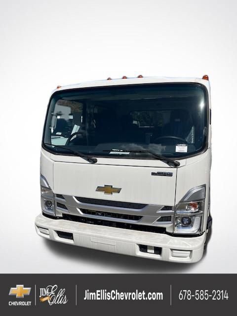 2025 Chevrolet Low Cab Forward Base's photo
