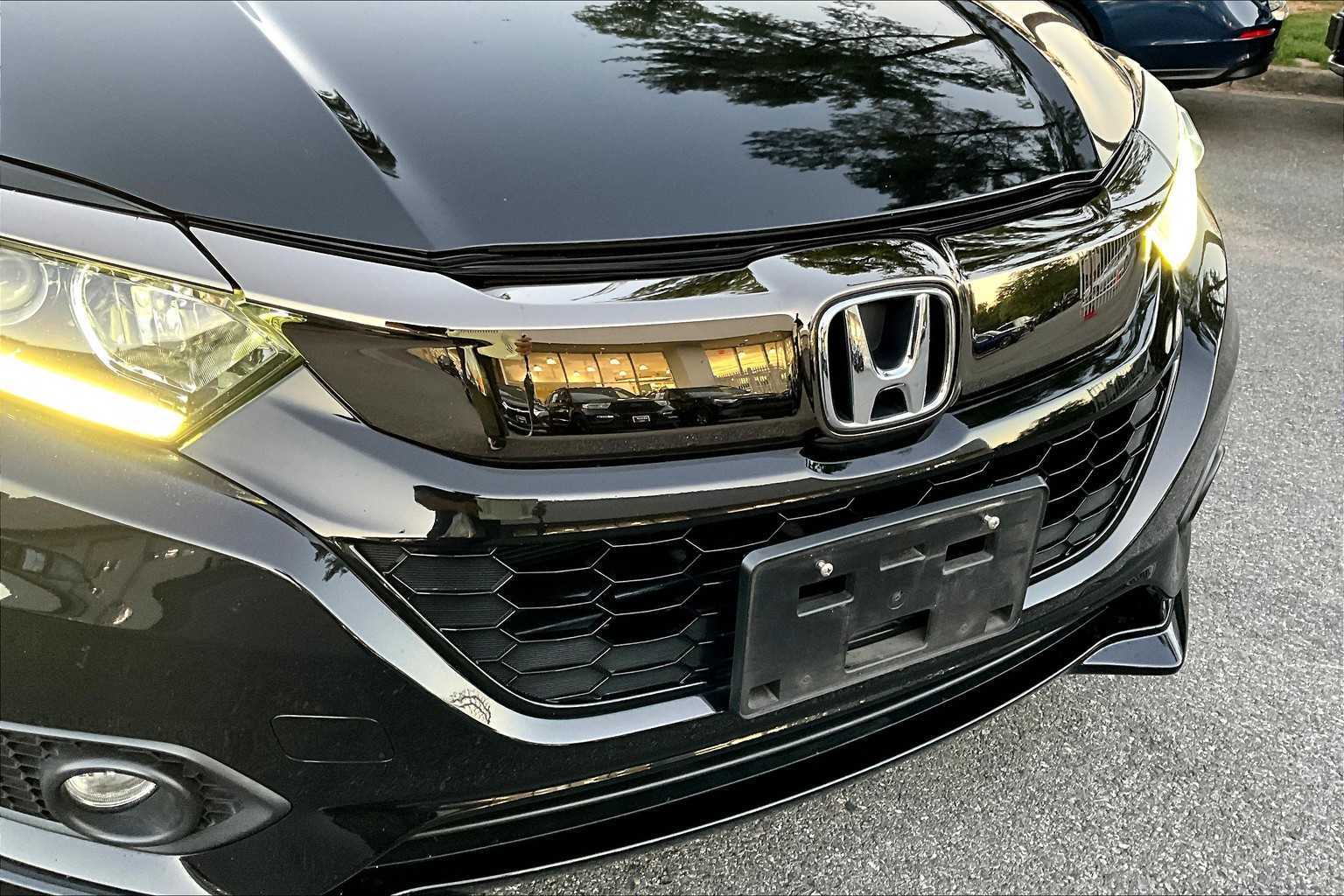 2021 Honda HR-V Sport photo 27