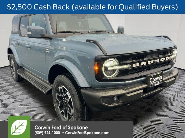 2025 Ford Bronco 4-Door Outer Banks's photo