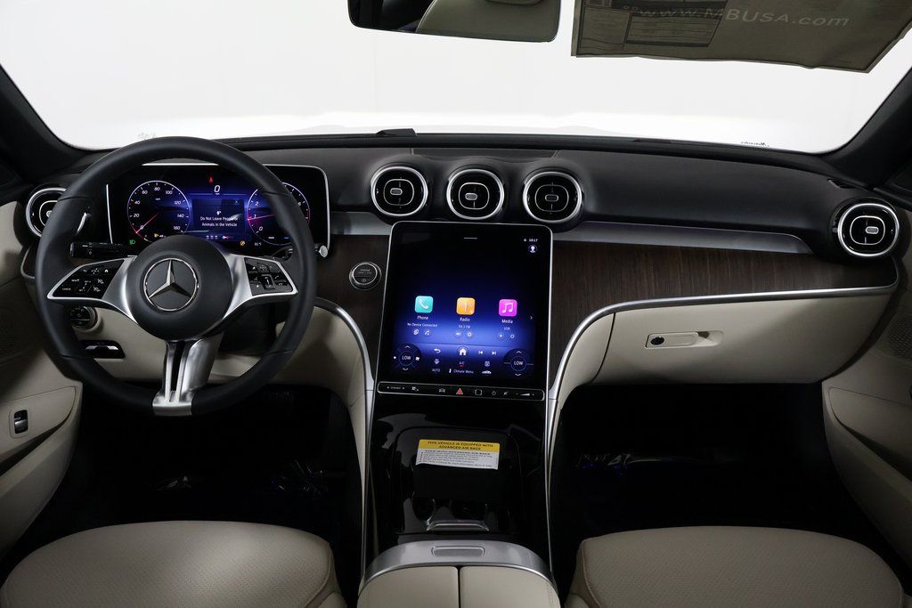 2025 Mercedes Benz C 300 photo 4