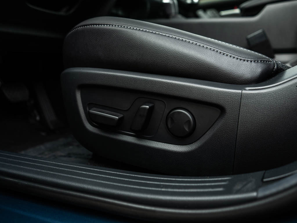 2025 Mazda CX-50 Premium photo 19