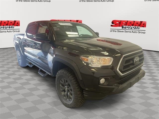 2023 Toyota Tacoma SR5's photo