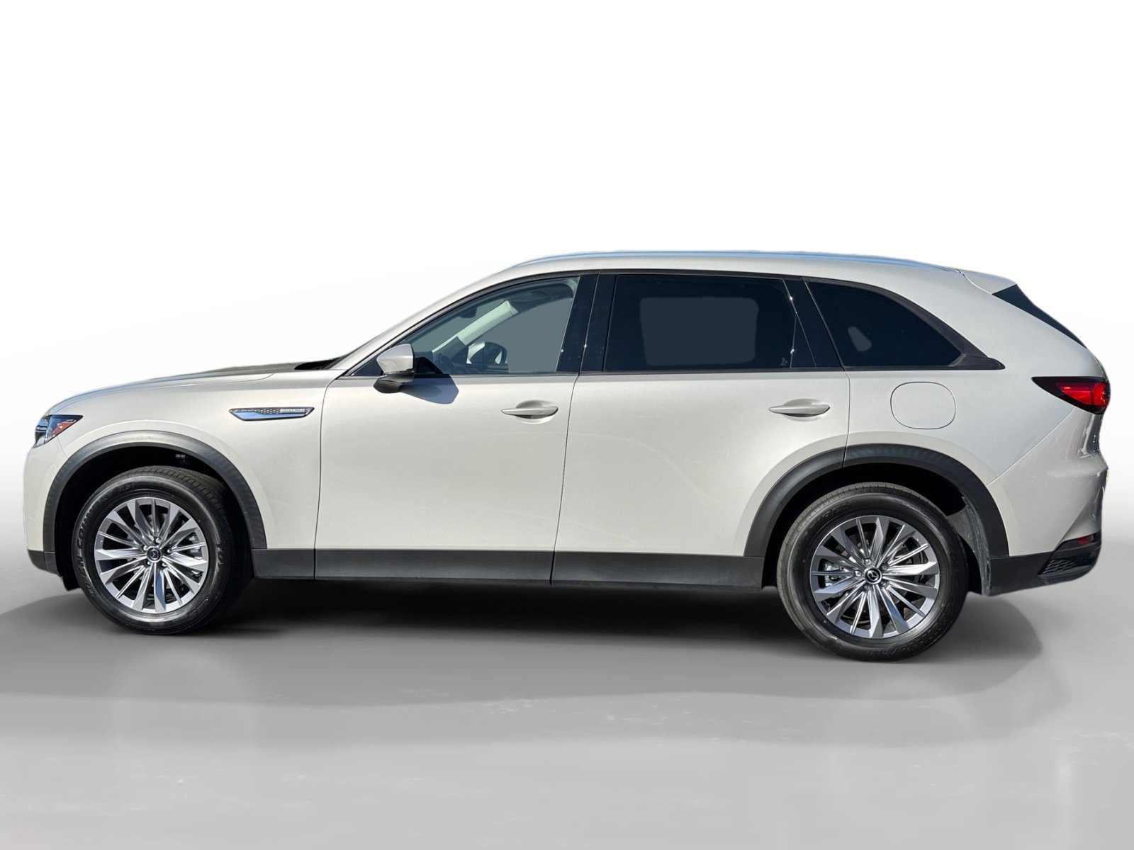 2025 Mazda CX-90 Preferred photo 2