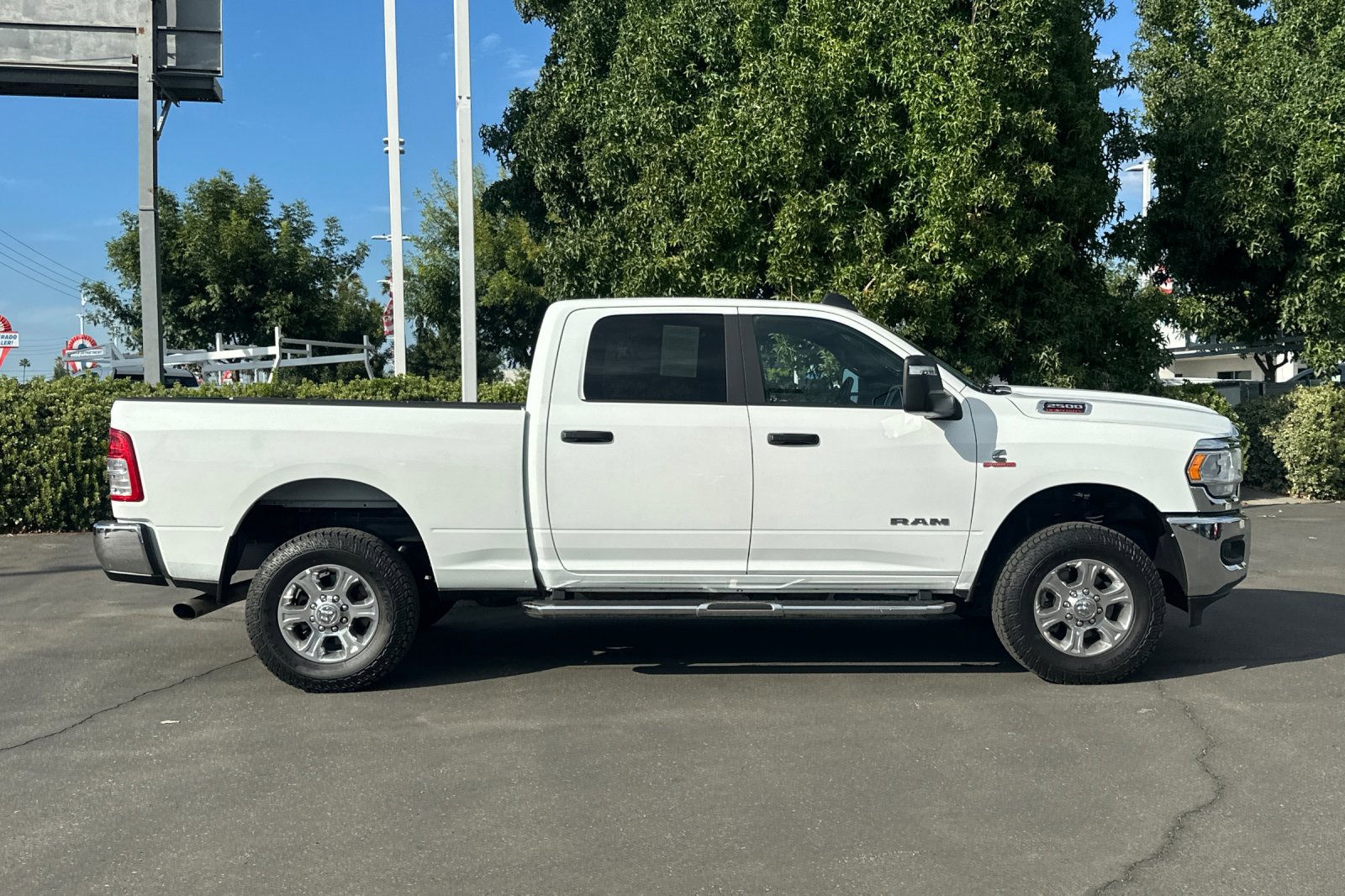 2024 Ram 2500 Big Horn photo 3