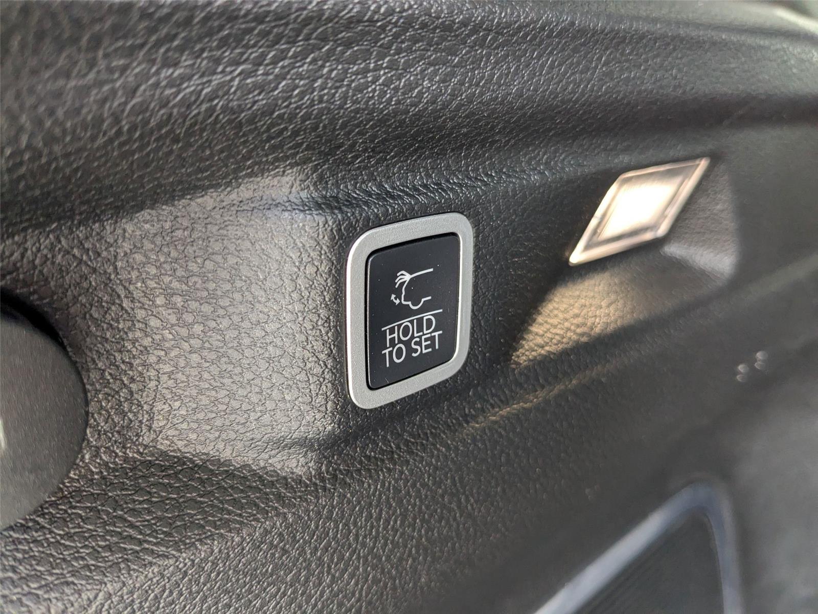 2021 Jeep Grand Cherokee Limited photo 32