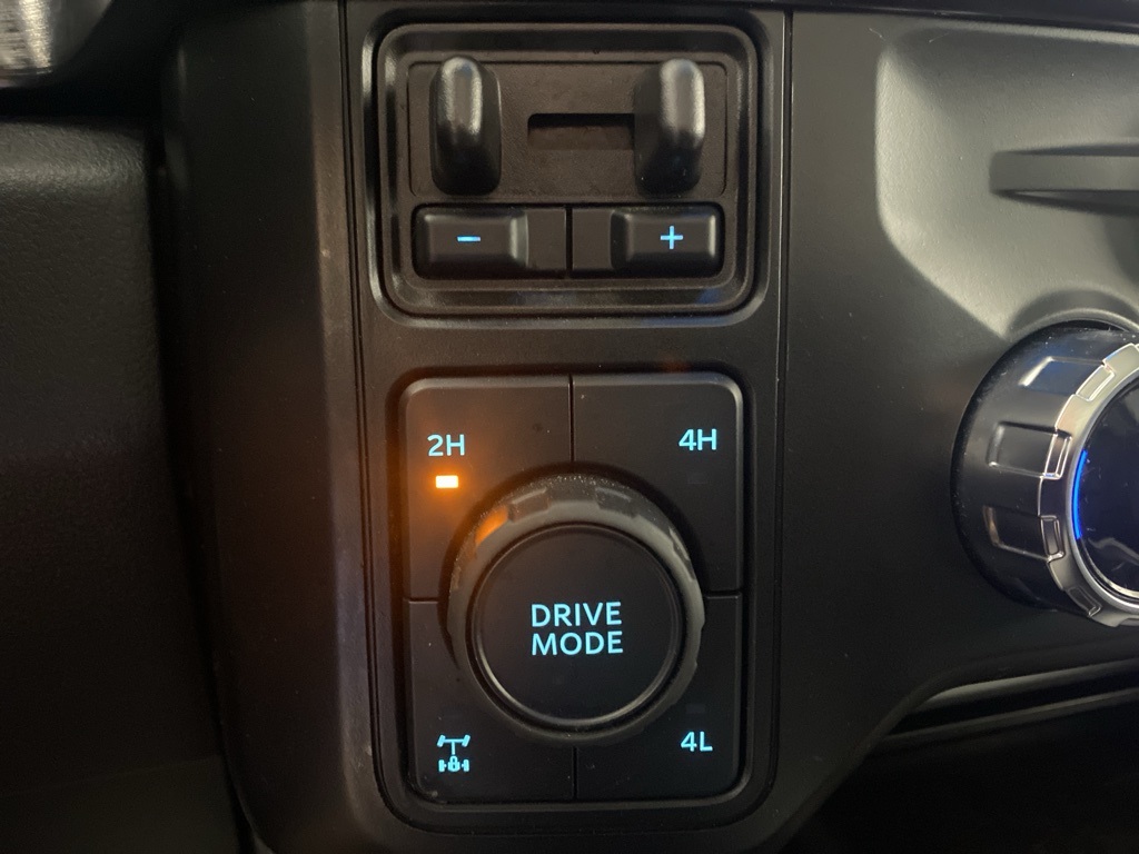 2024 Ford F-250 Lariat photo 20