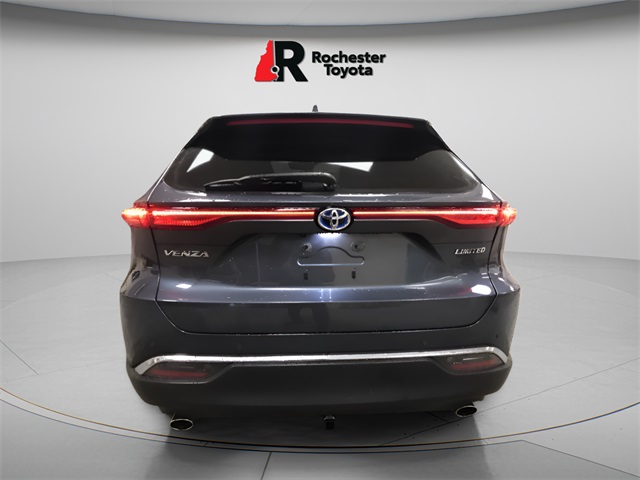 2023 Toyota Venza Limited photo 4