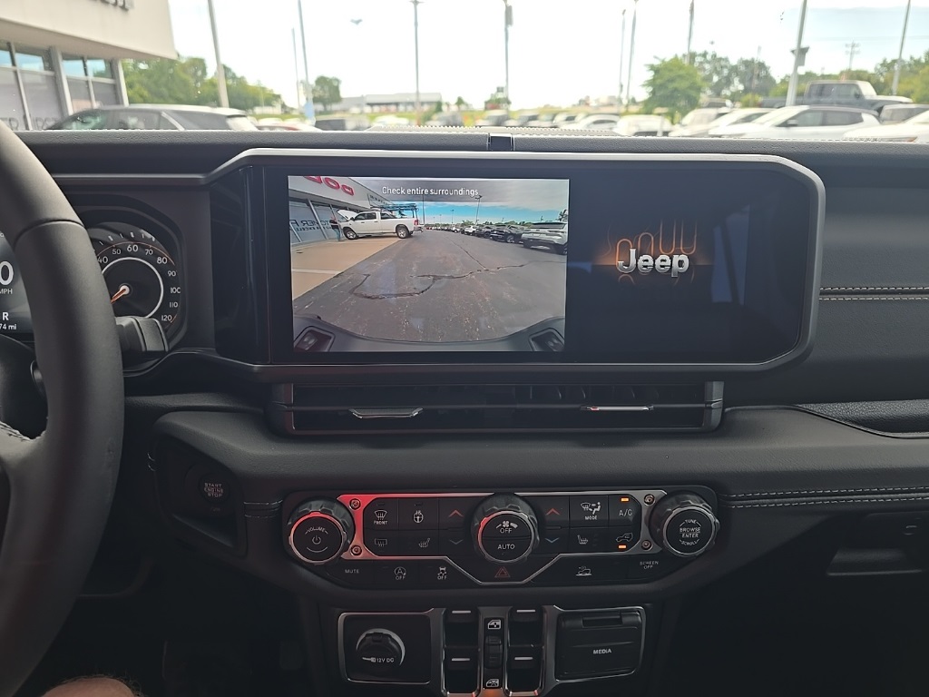 2025 Jeep Gladiator Sport photo 20