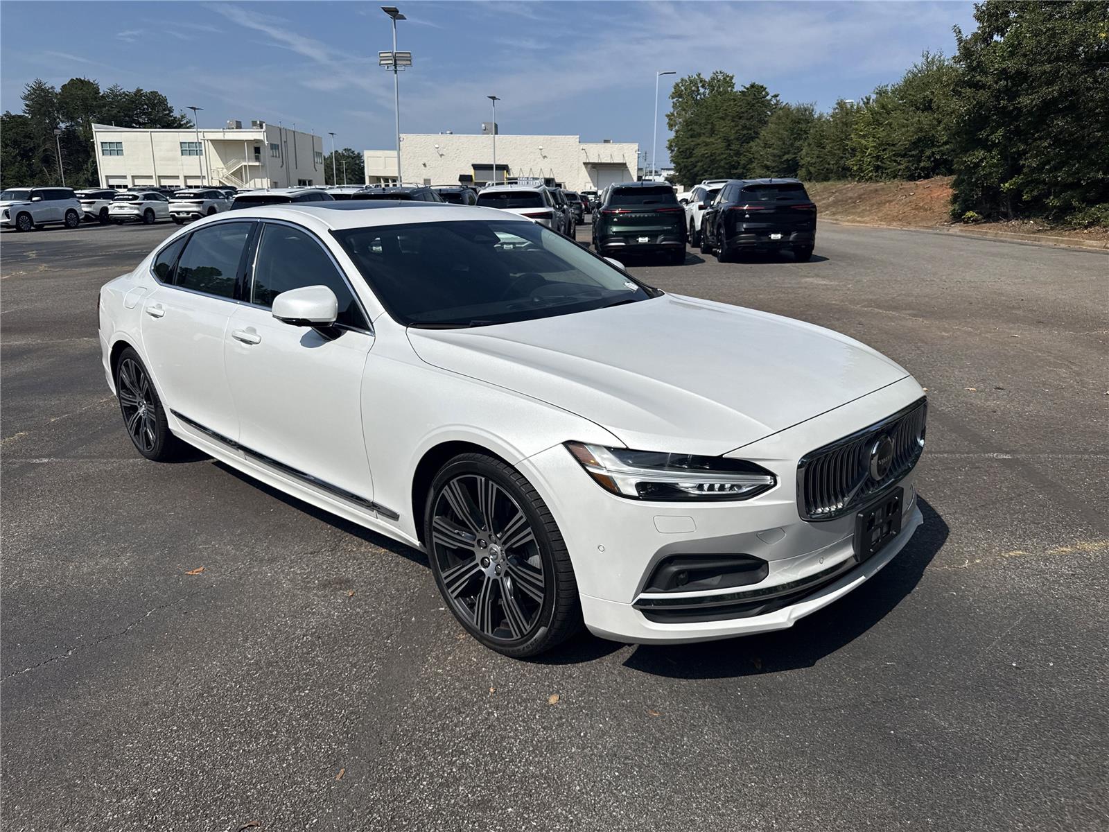 2023 Volvo S90 Ultimate photo 4