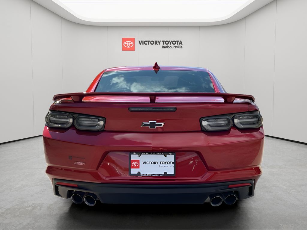 2021 Chevrolet Camaro SS photo 4