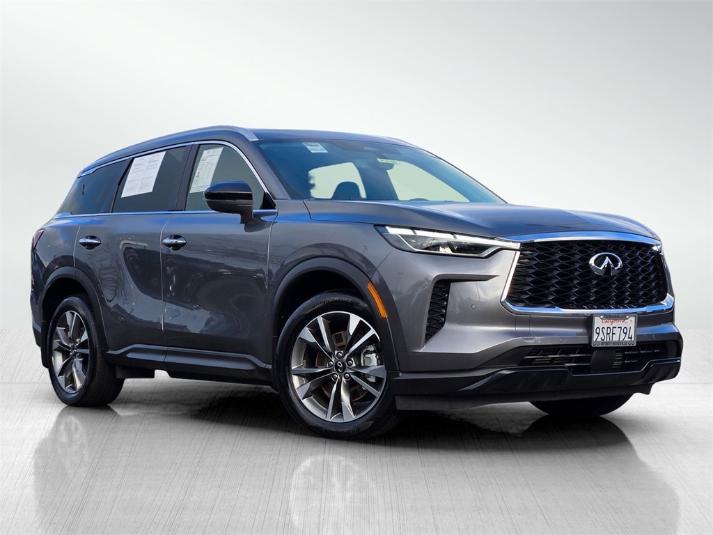 2025 INFINITI QX60 LUXE's photo