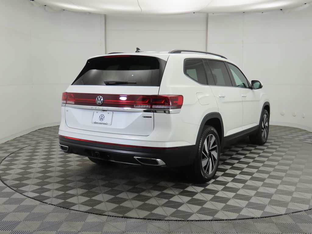 2026 Volkswagen Atlas SE Technology photo 3