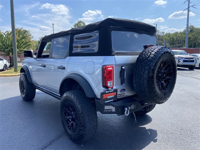 2022 Ford Bronco Black Diamond photo 15