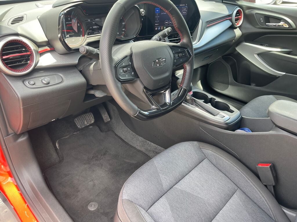 2024 Chevrolet Trax photo 9