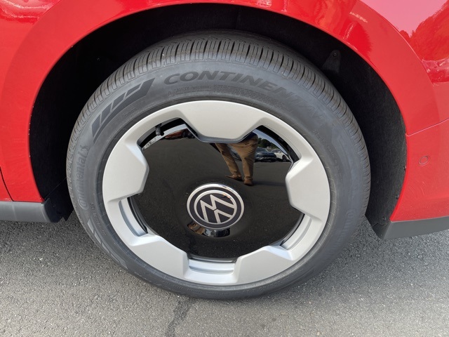 2025 Volkswagen ID. Buzz Pro Plus photo 10