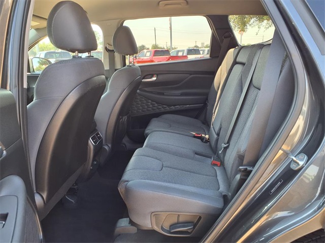 2023 Hyundai Santa Fe SE photo 5