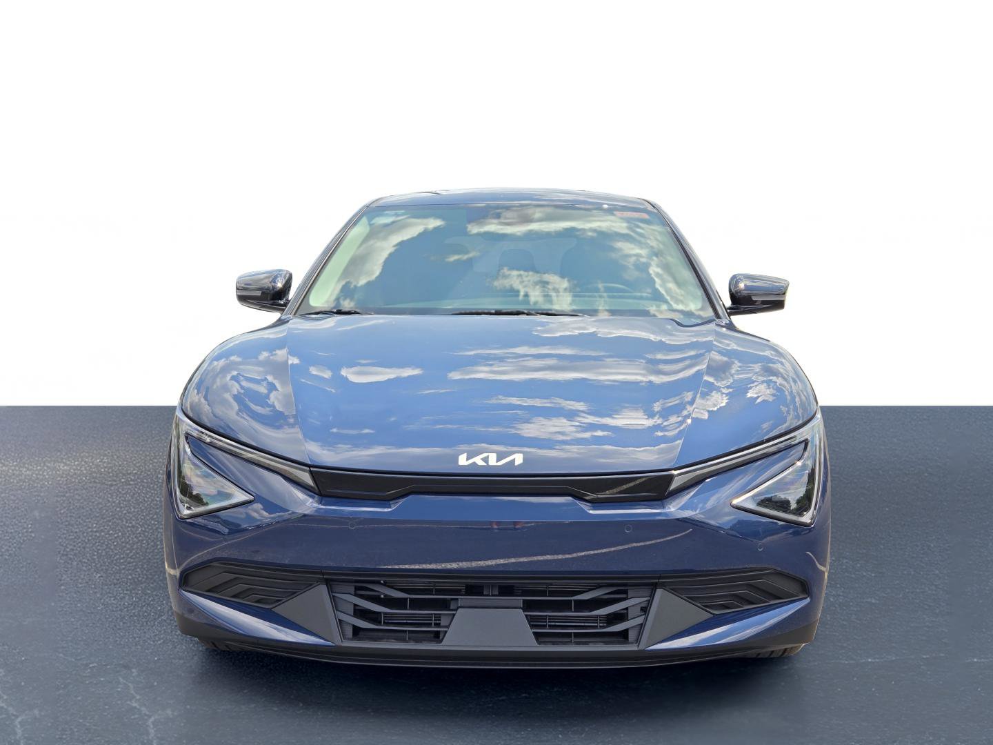 2025 Kia EV6 Light Wind photo 2