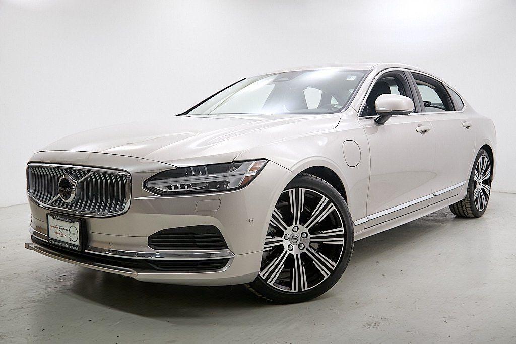2024 VOLVO S90 - Image 1