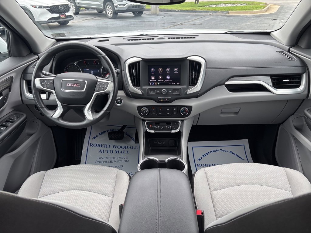 2024 Gmc Terrain SLE photo 18