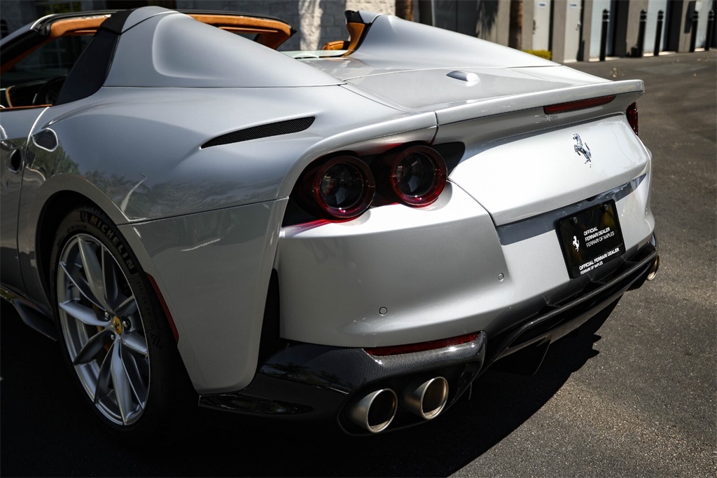 Certified Used 2022 Argento Nurburgring Metallic Ferrari Base image 17