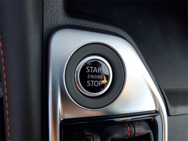 2025 Nissan Sentra SR photo 19