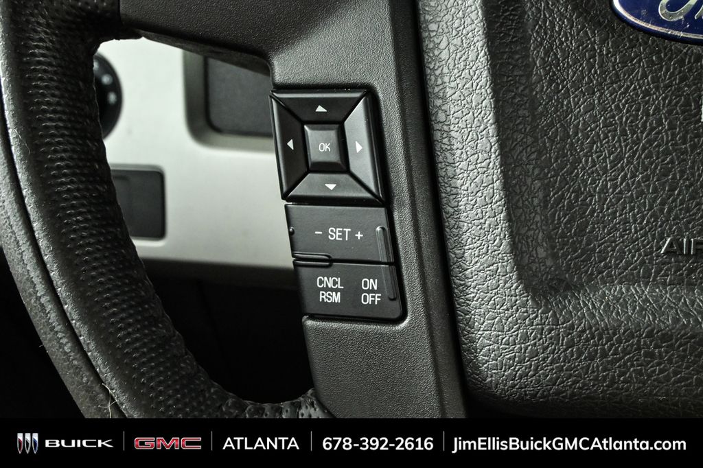 2011 Ford F-150 SVT Raptor photo 10