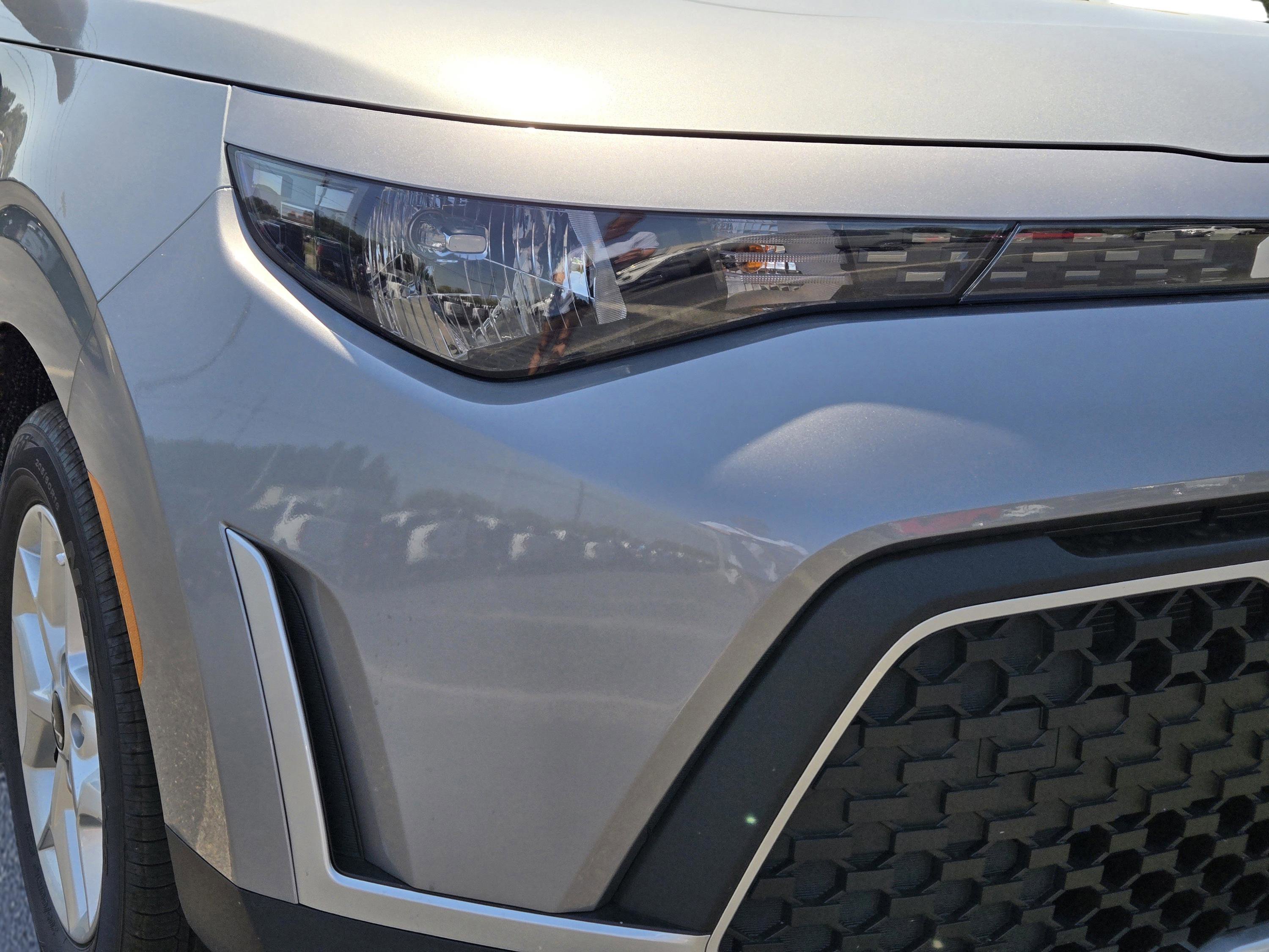 2025 Kia Soul S photo 3