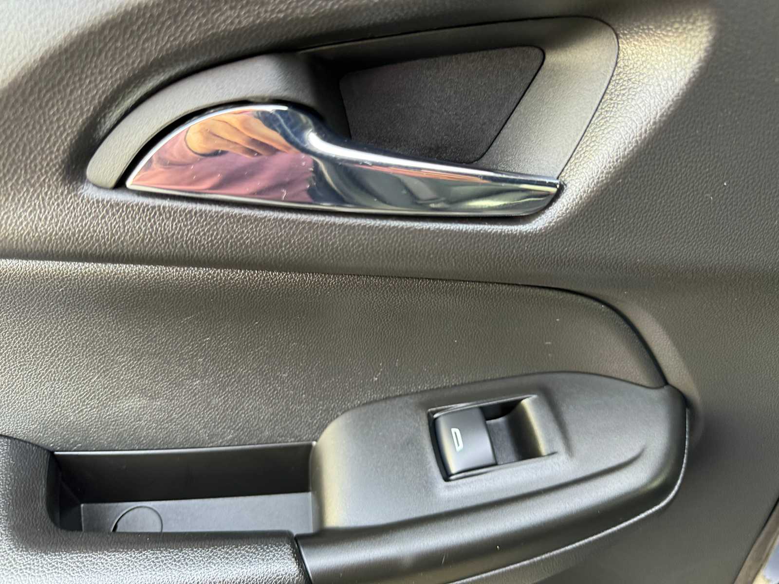 Used 2023 Mosaic Black Metallic Chevrolet RS image 13