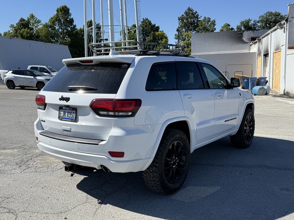 2021 Jeep Grand Cherokee Laredo X photo 6