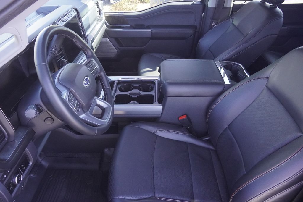 2024 Ford F-250 photo 19