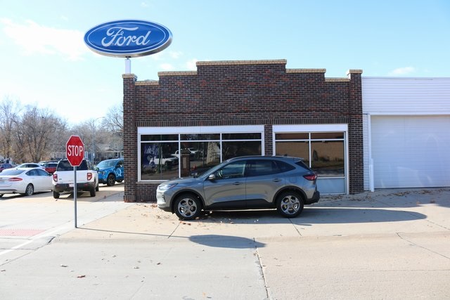 2026 Ford Escape ST-Line Select's photo