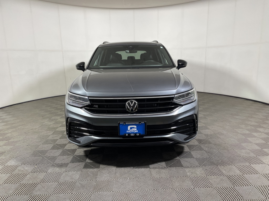 2024 Volkswagen Tiguan SE R-Line Black photo 3