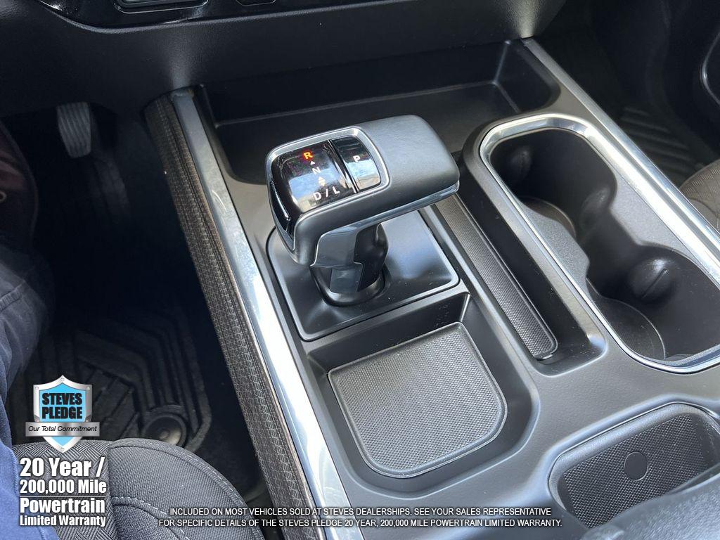 2025 Chevrolet Silverado 1500 RST photo 19