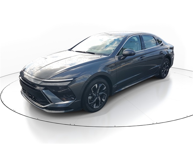 2024 Hyundai Sonata SEL photo 2