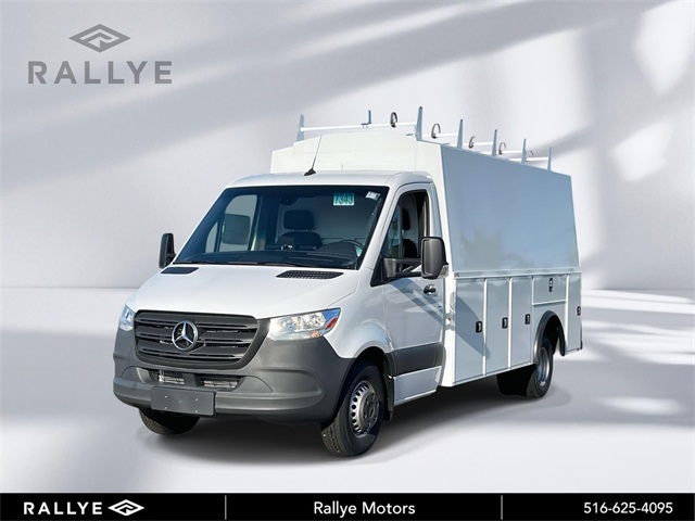 2024 Mercedes-Benz Sprinter Cab Chassis Base