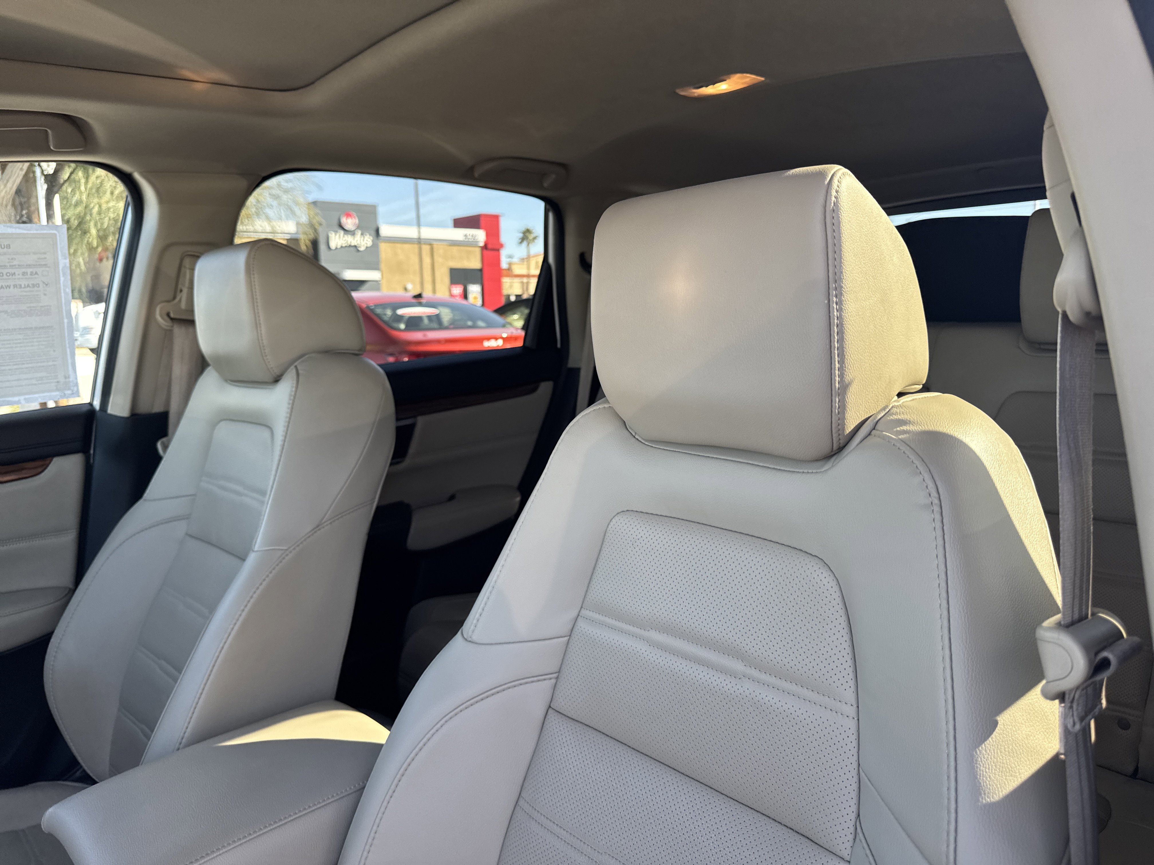 2020 Honda CR-V Touring's photo