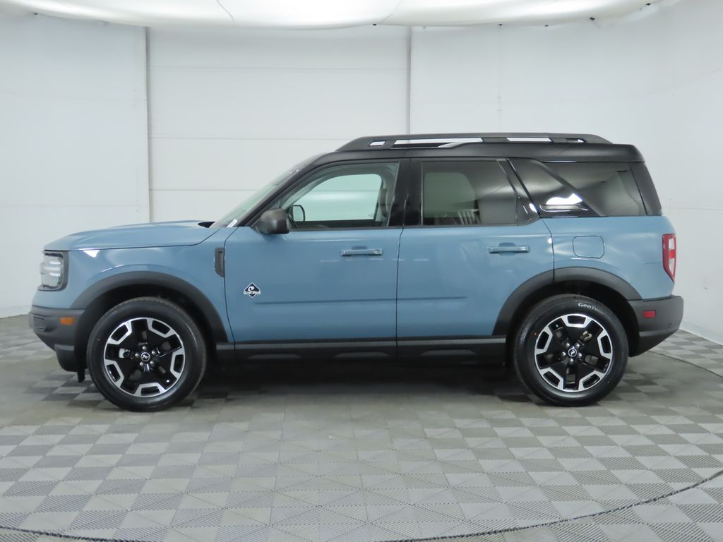 2023 Ford Bronco Sport Outer Banks photo 4
