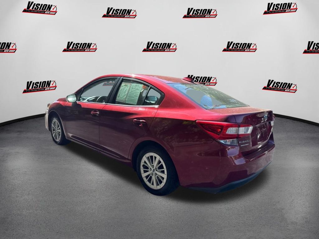 2017 Subaru Impreza 2.0i Premium photo 7