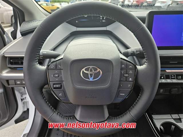 2025 Toyota Prius XLE photo 12