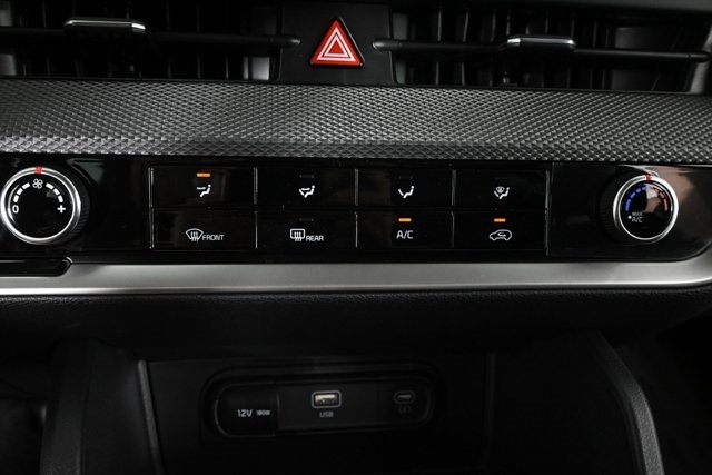 2024 Kia Sportage LX photo 12