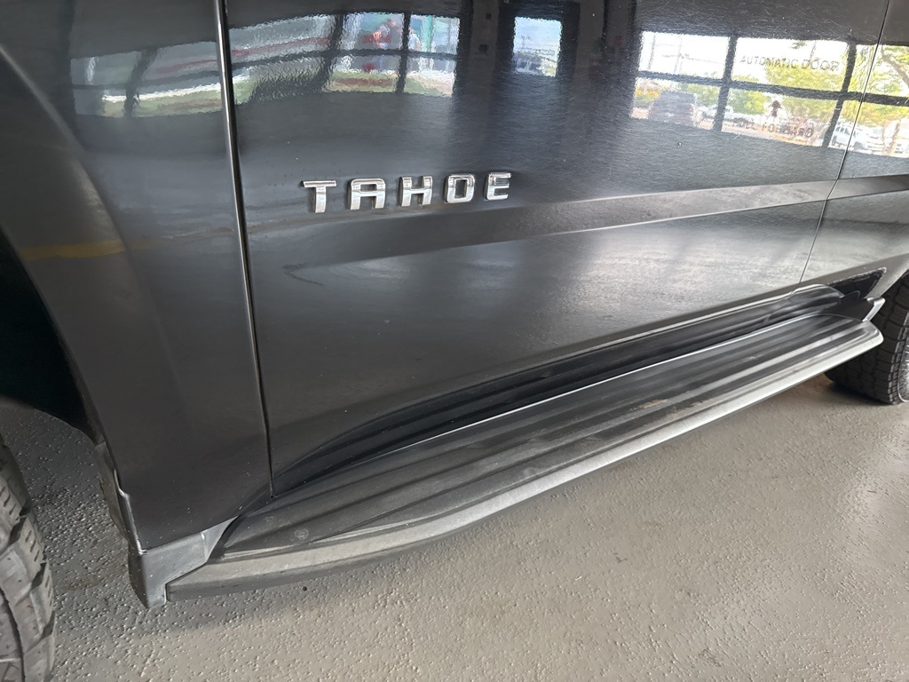2018 Chevrolet Tahoe LT photo 8