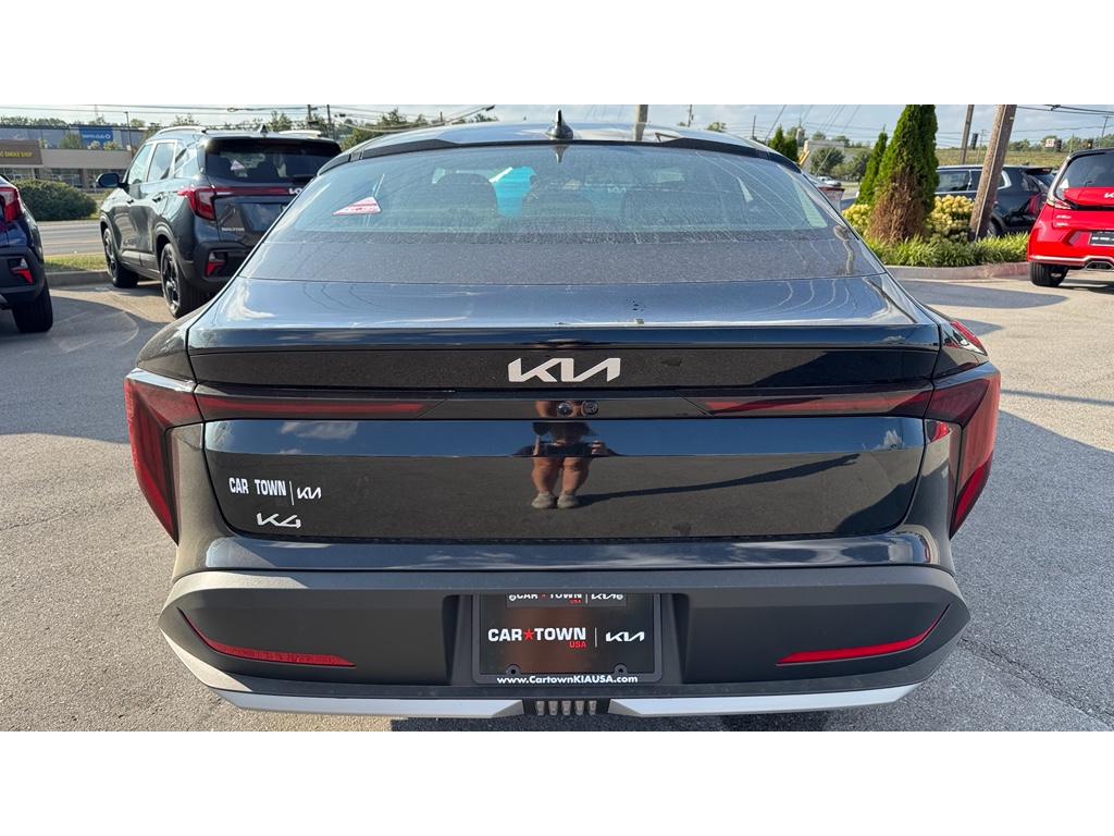 2025 Kia K4 EX photo 4